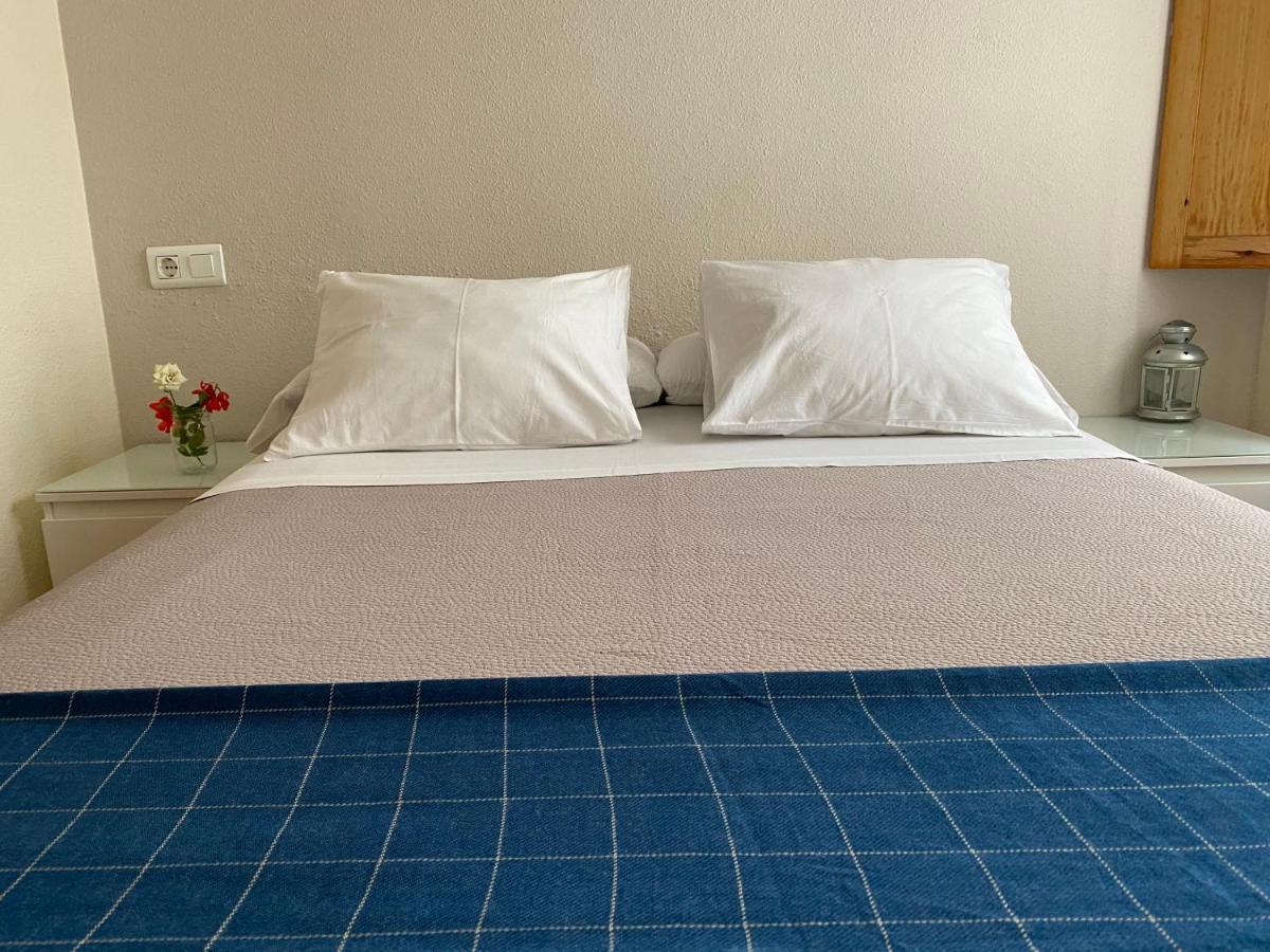โฮสตัล โมสกาเตล Hotel มาลากา ภายนอก รูปภาพ