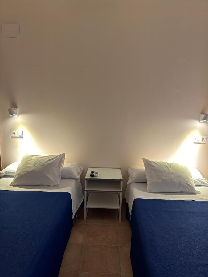โฮสตัล โมสกาเตล Hotel มาลากา ภายนอก รูปภาพ